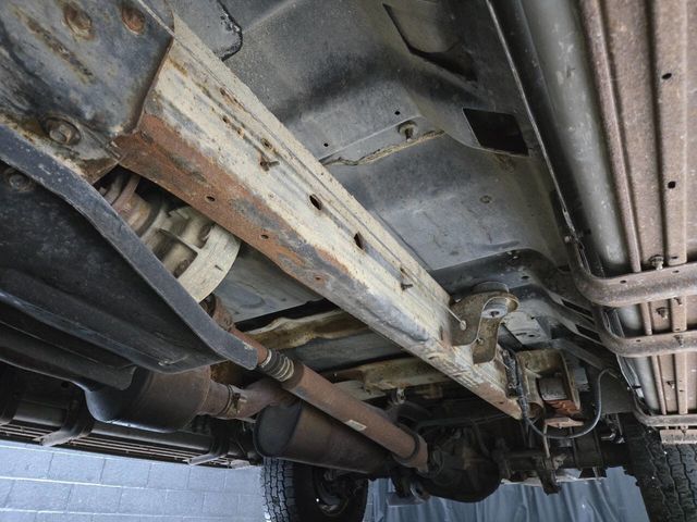 2004 Ford Excursion 137" WB 6.0L Limited 4WD - 22963908 - 24