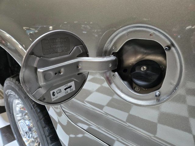 2004 Ford Excursion 137" WB 6.0L Limited 4WD - 22963908 - 26