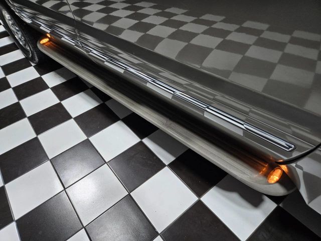 2004 Ford Excursion 137" WB 6.0L Limited 4WD - 22963908 - 38