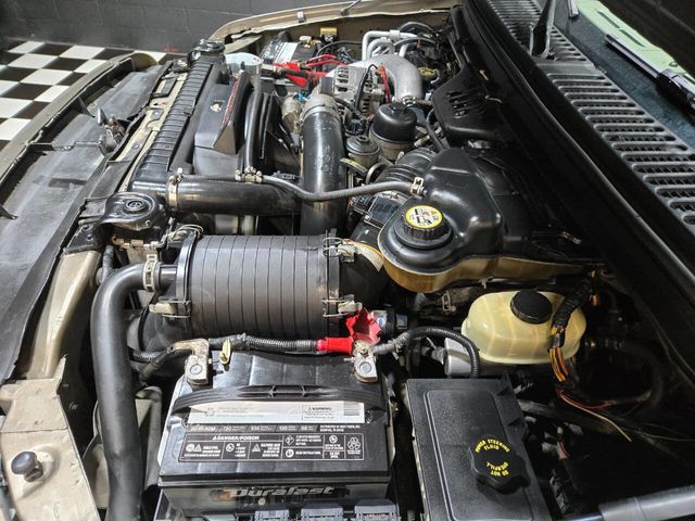 2004 Ford Excursion 137" WB 6.0L Limited 4WD - 22963908 - 56