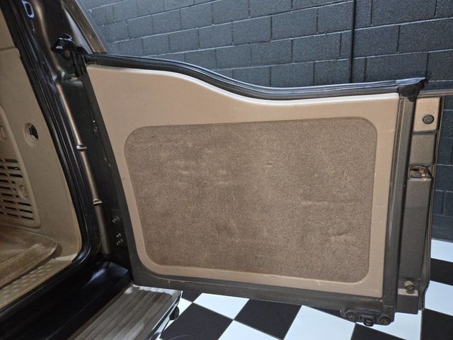 2004 Ford Excursion 137" WB 6.0L Limited 4WD - 22963908 - 65