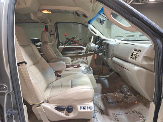 2004 Ford Excursion 137" WB 6.0L Limited 4WD - 22963908 - 77