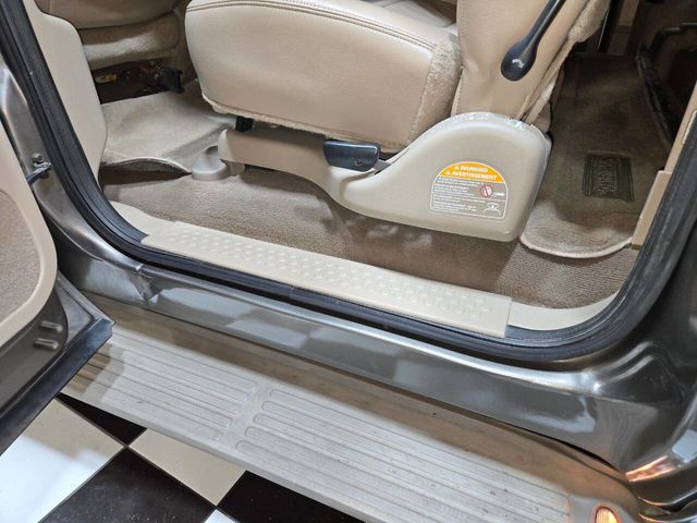 2004 Ford Excursion 137" WB 6.0L Limited 4WD - 22963908 - 97