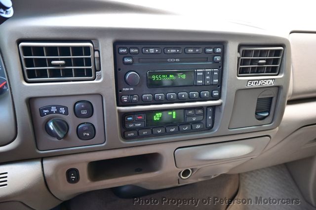 2004 Ford Excursion 137" WB 6.0L Limited 4WD - 22884013 - 29