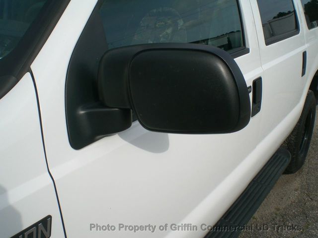 2004 Ford Excursion SPECIAL SERVICE - 12111712 - 11