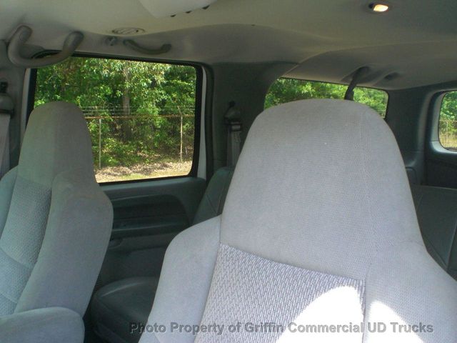 2004 Ford Excursion SPECIAL SERVICE - 12111712 - 21