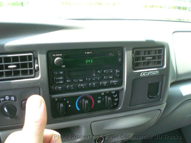 2004 Ford Excursion SPECIAL SERVICE - 12111712 - 27