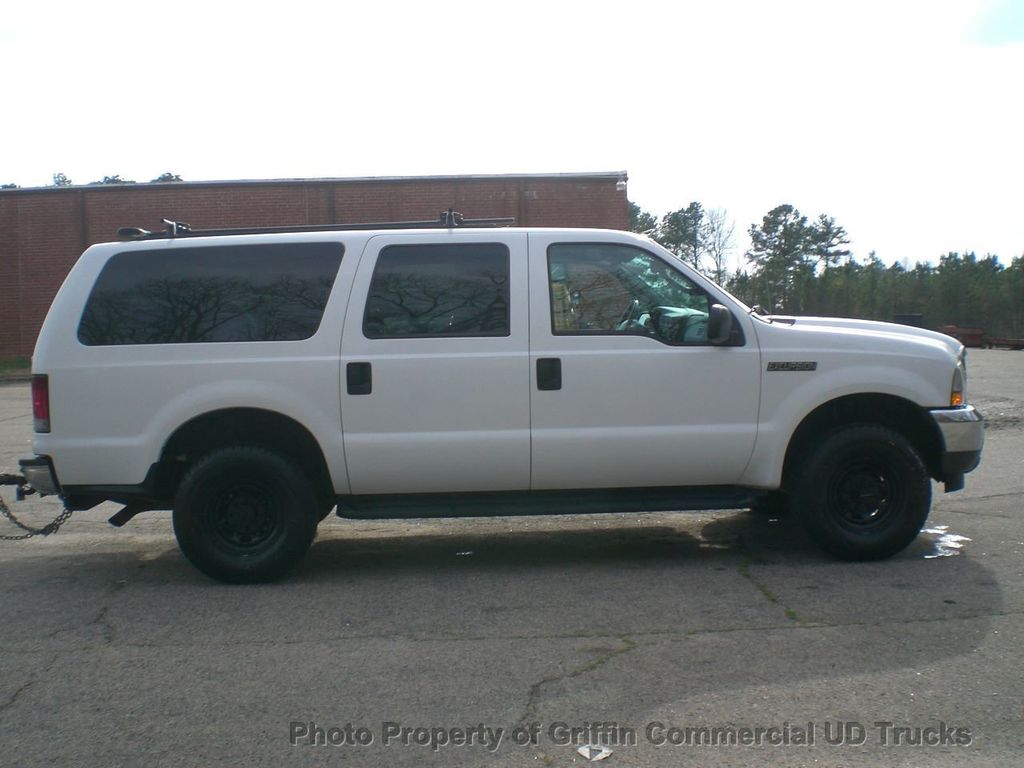 2004 Ford Excursion SPECIAL SERVICE - 12111712 - 4