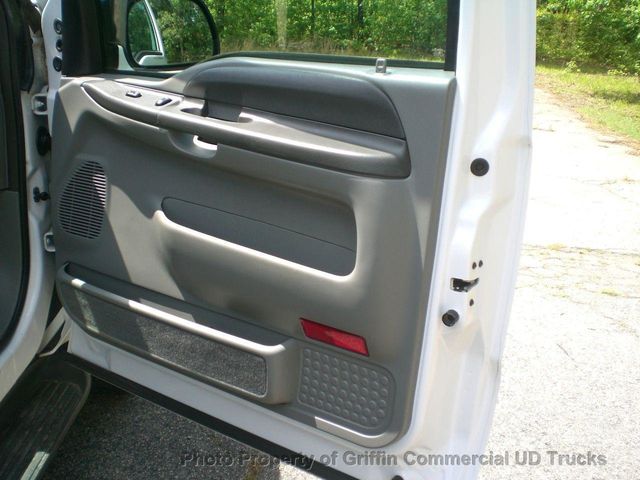 2004 Ford Excursion SPECIAL SERVICE - 12111712 - 83