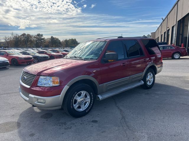 2004 Ford Expedition 4.6L Eddie Bauer - 22947747 - 2