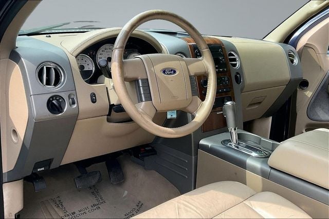 2004 Ford F-150  - 23056115 - 10