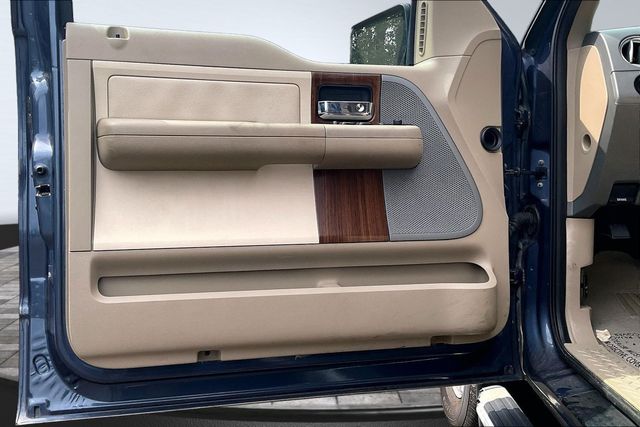 2004 Ford F-150  - 23056115 - 8