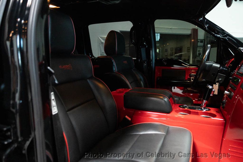 2004 Ford F-150 Full Custom SEMA build for FORD booth  - 23047010 - 50