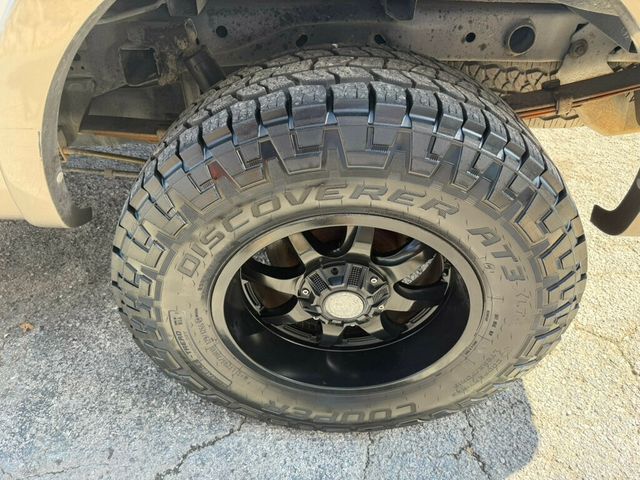 2004 Ford F-150 SuperCrew 139" Lariat 4WD - 22986905 - 10