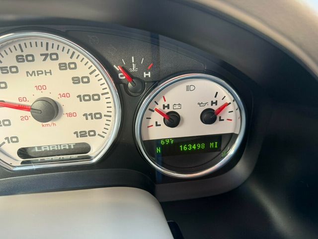 2004 Ford F-150 SuperCrew 139" Lariat 4WD - 22986905 - 21