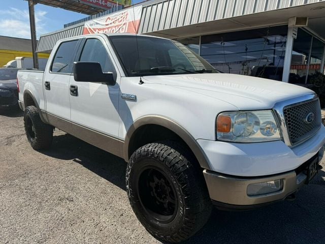 2004 Ford F-150 SuperCrew 139" Lariat 4WD - 22986905 - 6