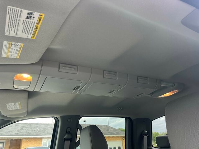 2004 Ford F-150 SuperCrew 139" XLT 4WD - 23024837 - 32