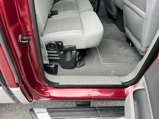 2004 Ford F-150 SuperCrew 139" XLT 4WD - 23024837 - 41