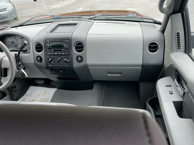 2004 Ford F-150 SuperCrew 139" XLT 4WD - 23024837 - 46