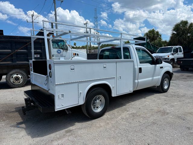 2004 Ford F-250 Utility Service Truck  - 23027616 - 3