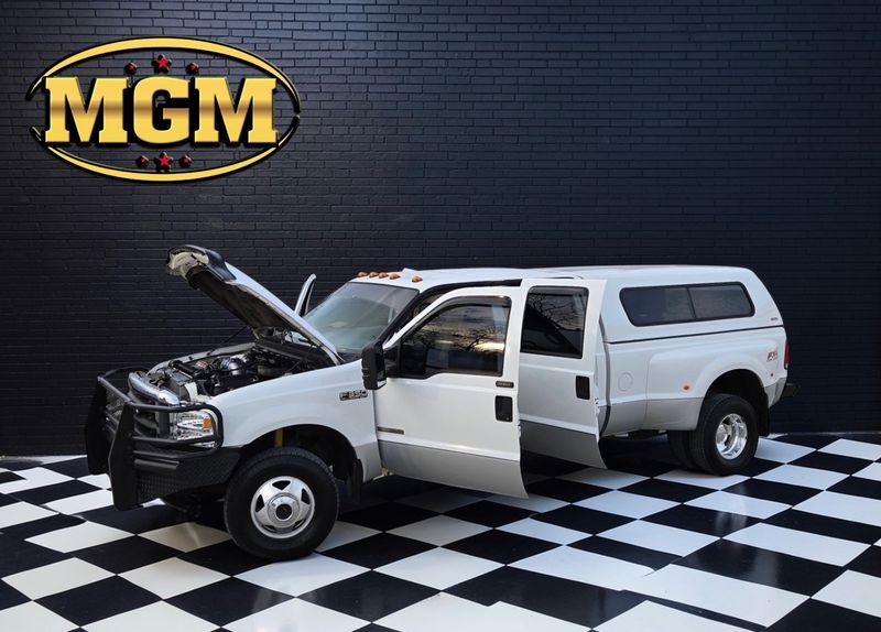 2004 Ford F-350 Super Duty Lariat 4dr Crew Cab 4WD LB DRW - 22974826 - 0