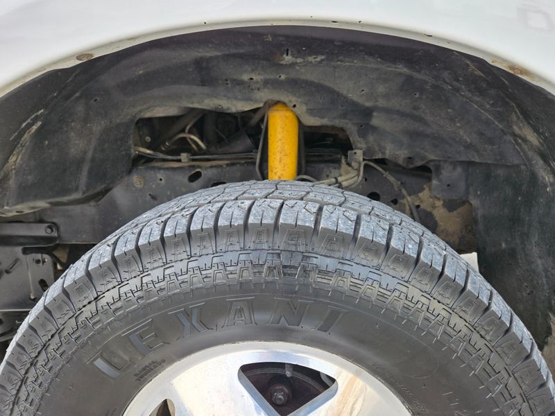 2004 Ford F-350 Super Duty Lariat 4dr Crew Cab 4WD LB DRW - 22974826 - 19