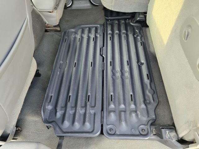 2004 Ford F-350 Super Duty Lariat 4dr Crew Cab 4WD LB DRW - 22974826 - 73