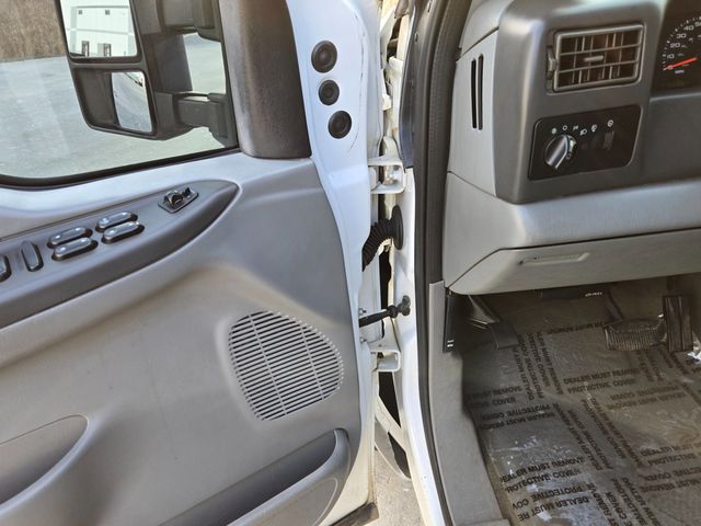 2004 Ford F-350 Super Duty Lariat 4dr Crew Cab 4WD LB DRW - 22974826 - 77