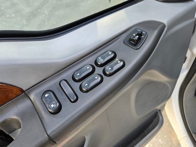 2004 Ford F-350 Super Duty Lariat 4dr Crew Cab 4WD LB DRW - 22974826 - 83