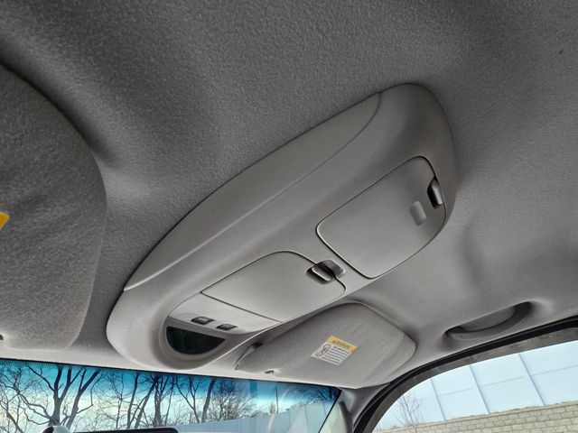 2004 Ford F-350 Super Duty Lariat 4dr Crew Cab 4WD LB DRW - 22974826 - 94