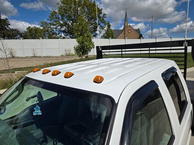 2004 Ford F-550 Super Duty 4X4 4dr Crew Cab 176.2 200.2 in. WB - 22912730 - 16