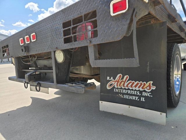 2004 Ford F-550 Super Duty 4X4 4dr Crew Cab 176.2 200.2 in. WB - 22912730 - 32