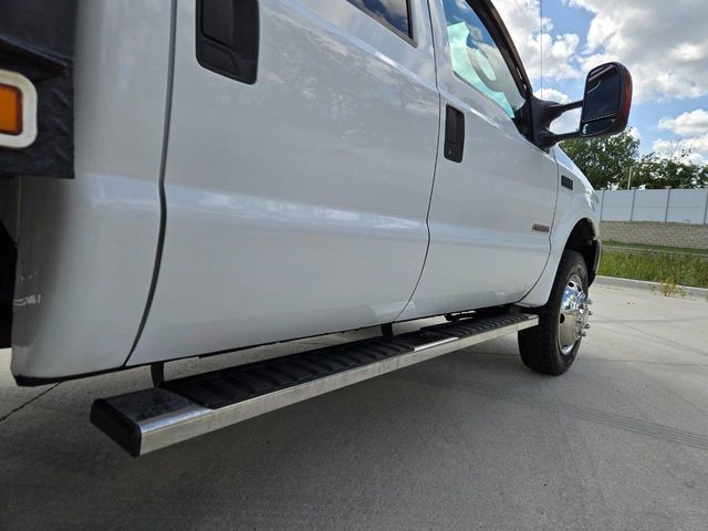 2004 Ford F-550 Super Duty 4X4 4dr Crew Cab 176.2 200.2 in. WB - 22912730 - 35