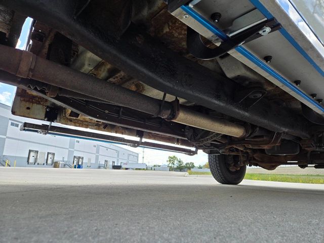 2004 Ford F-550 Super Duty 4X4 4dr Crew Cab 176.2 200.2 in. WB - 22912730 - 36