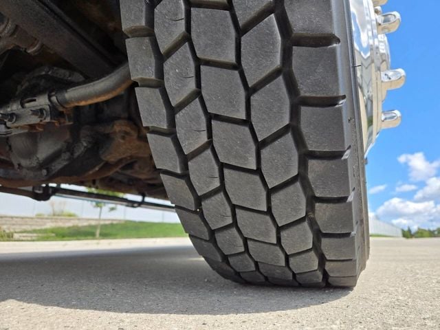 2004 Ford F-550 Super Duty 4X4 4dr Crew Cab 176.2 200.2 in. WB - 22912730 - 4