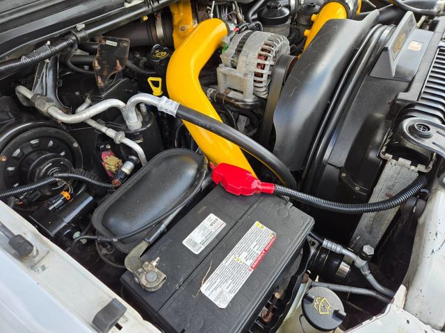 2004 Ford F-550 Super Duty 4X4 4dr Crew Cab 176.2 200.2 in. WB - 22912730 - 49