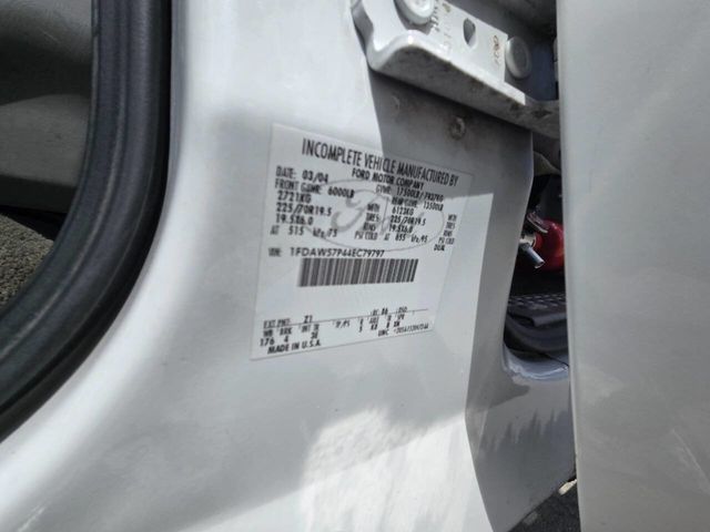 2004 Ford F-550 Super Duty 4X4 4dr Crew Cab 176.2 200.2 in. WB - 22912730 - 74