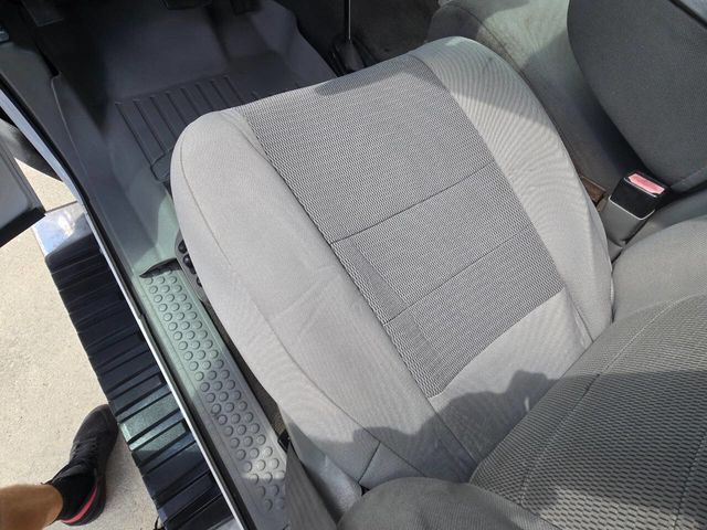 2004 Ford F-550 Super Duty 4X4 4dr Crew Cab 176.2 200.2 in. WB - 22912730 - 80