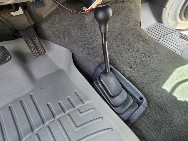 2004 Ford F-550 Super Duty 4X4 4dr Crew Cab 176.2 200.2 in. WB - 22912730 - 88