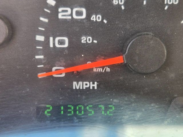 2004 Ford F-550 Super Duty 4X4 4dr Crew Cab 176.2 200.2 in. WB - 22912730 - 90