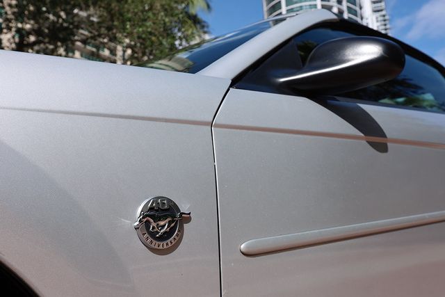 2004 Ford Mustang 2dr Convertible Deluxe - 22943427 - 28