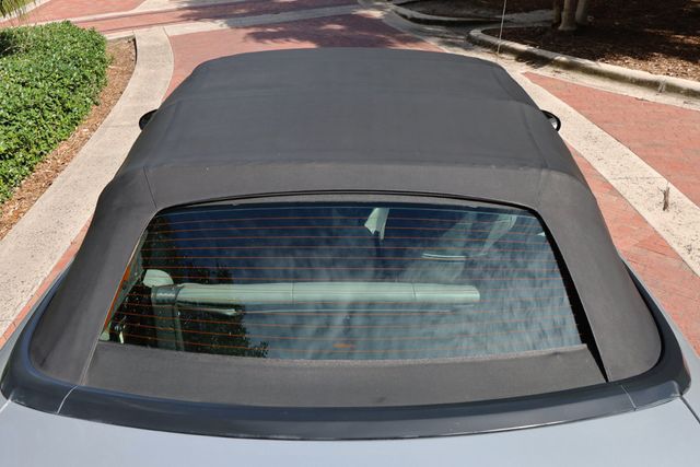 2004 Ford Mustang 2dr Convertible Deluxe - 22943427 - 29