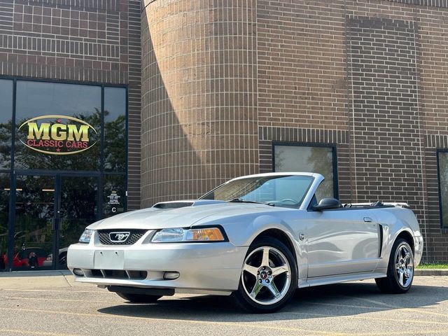 2004 Ford Mustang 2dr Convertible GT Deluxe - 22536888 - 0