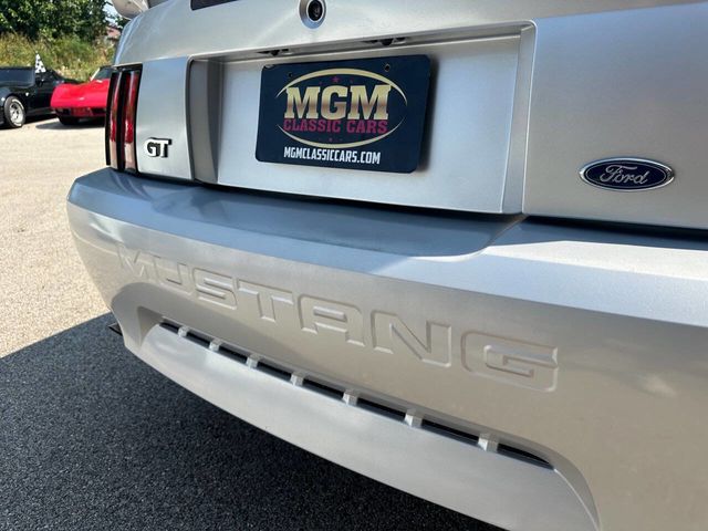 2004 Ford Mustang 2dr Convertible GT Deluxe - 22536888 - 2