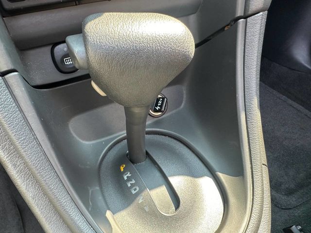 2004 Ford Mustang 2dr Convertible GT Deluxe - 22536888 - 29