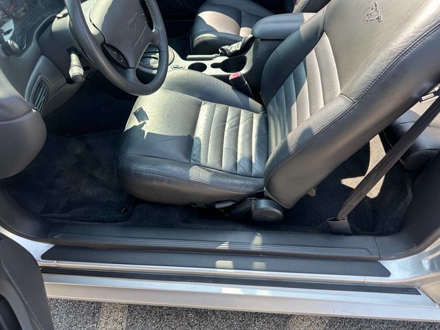 2004 Ford Mustang 2dr Convertible GT Deluxe - 22536888 - 43