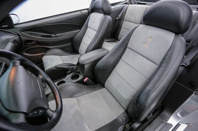 2004 Ford Mustang 2dr Convertible SVT Cobra - 23004614 - 17