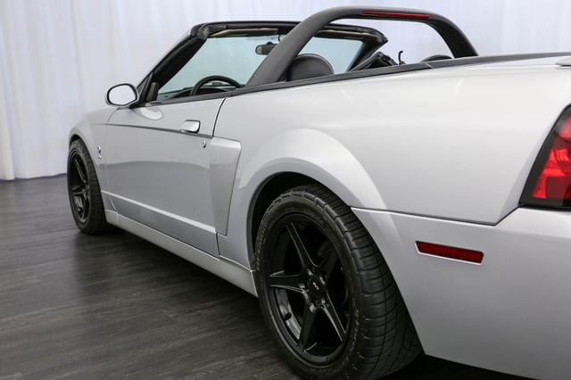 2004 Ford Mustang 2dr Convertible SVT Cobra - 23004614 - 26