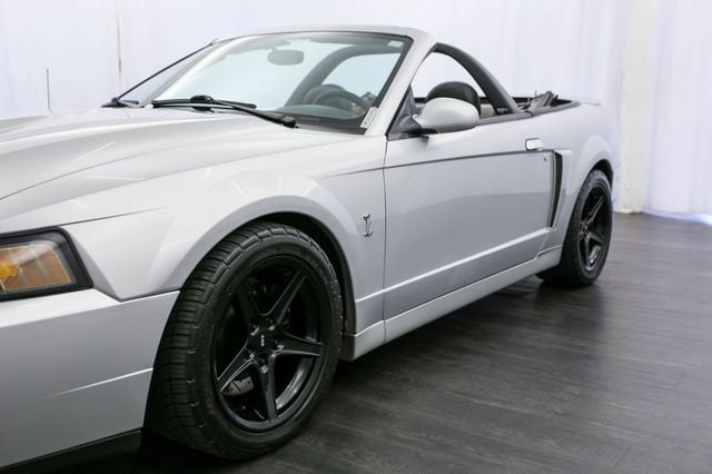 2004 Ford Mustang 2dr Convertible SVT Cobra - 23004614 - 29