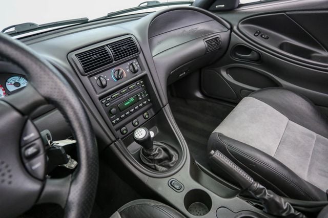 2004 Ford Mustang 2dr Convertible SVT Cobra - 23004614 - 44